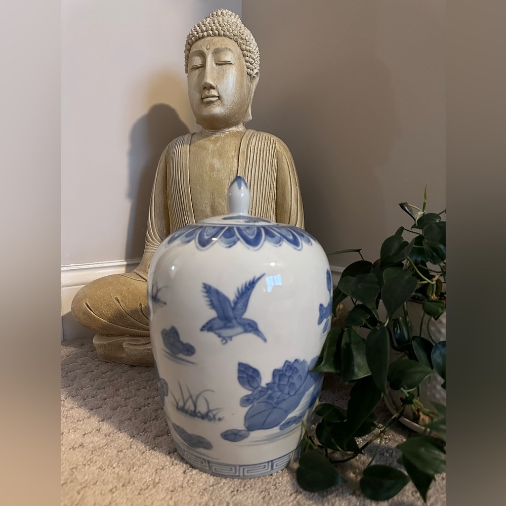 Vintage Blue & White Porcelain Ginger Jar with Lid – Lotus & Bird Design 11” H